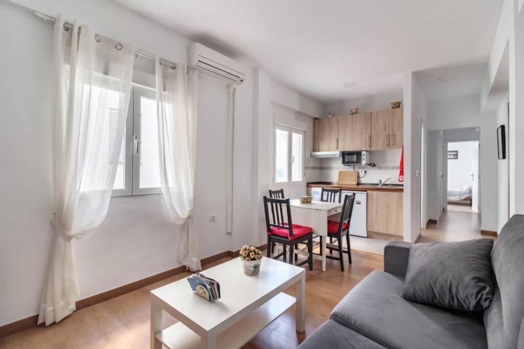 Lovely Apartment In The Centre Wifi Гранада Екстер'єр фото