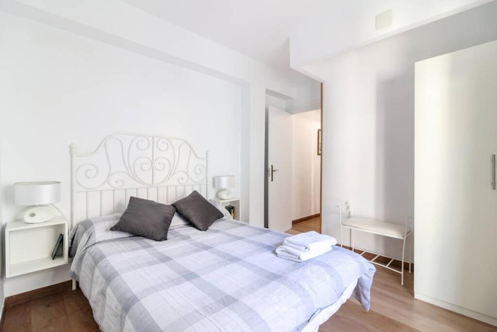 Lovely Apartment In The Centre Wifi Гранада Екстер'єр фото