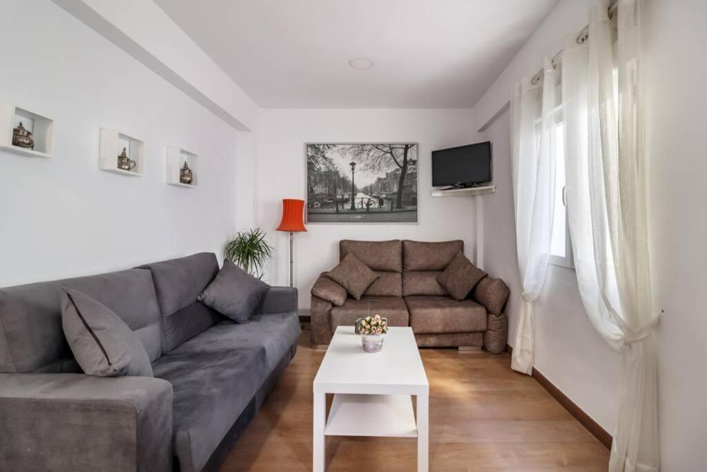 Lovely Apartment In The Centre Wifi Гранада Екстер'єр фото